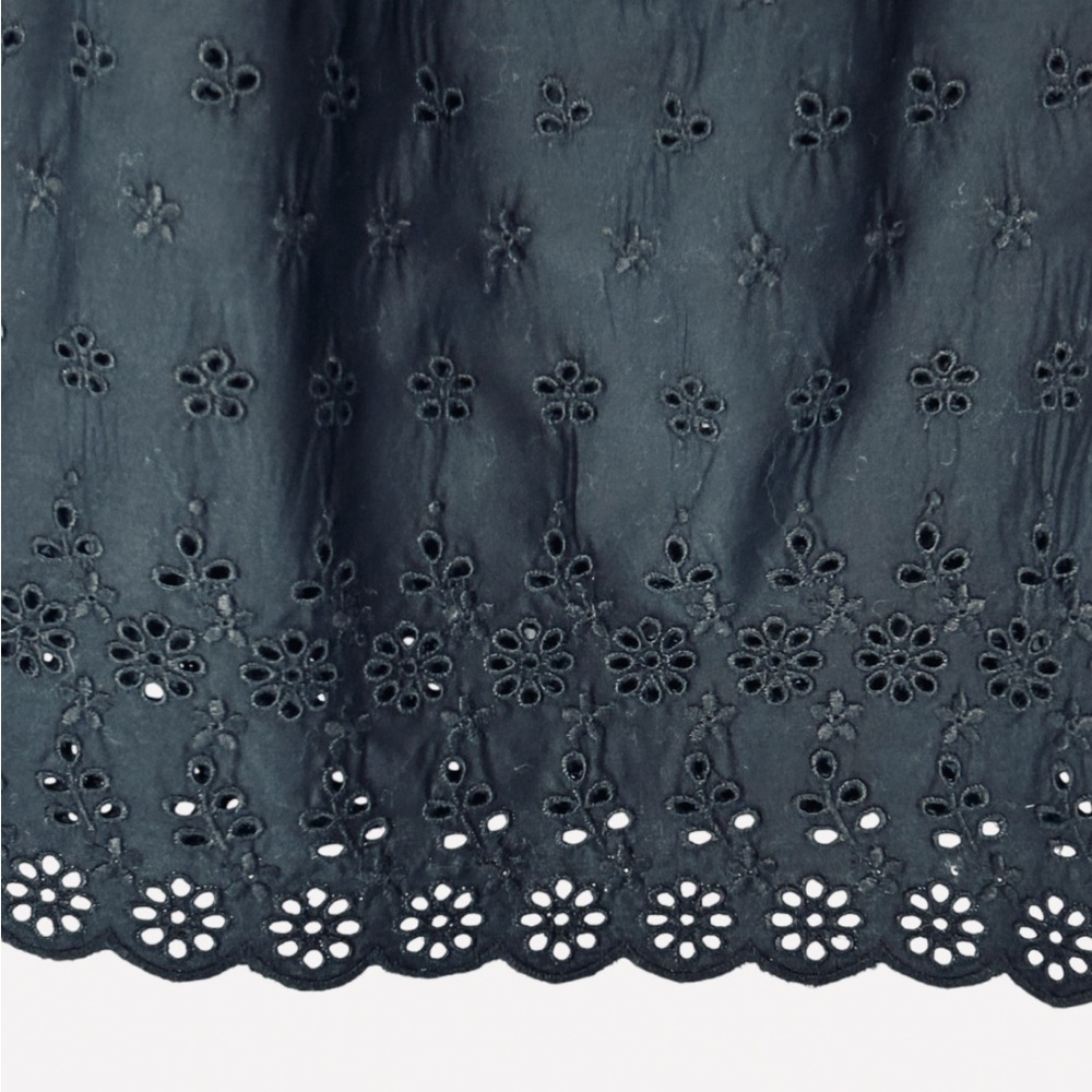 GAP X Doen Black Sleeveless Eyelet Top - Picture 13 of 15